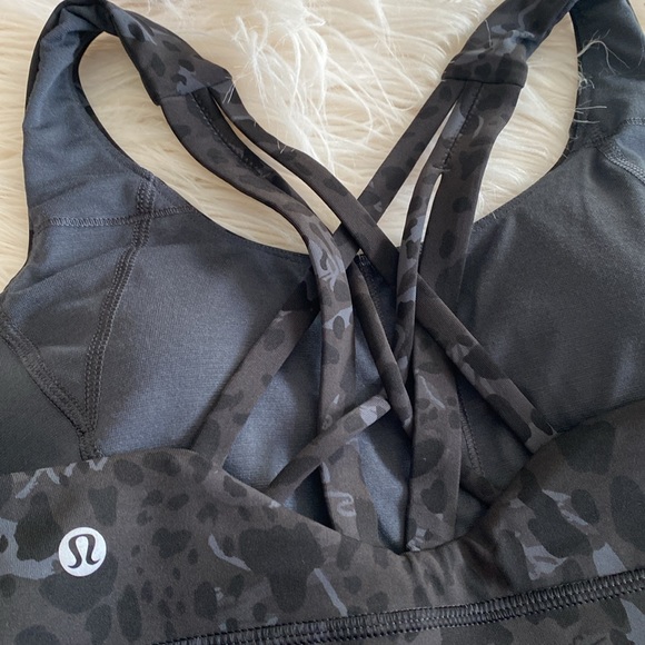 LULULEMON Athletica sport bra - Picture 4 of 12